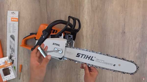 Stihl MS 250 Chainsaw