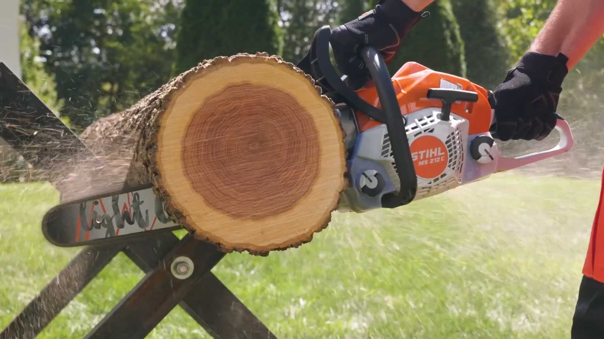 STIHL MS 212 C-BE Review: The Perfect Blend of Power, Comfort, and Reliability!